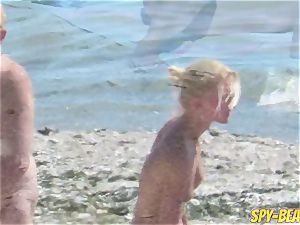 voyeur amateur nude Beach mummies Hidden cam Close Up